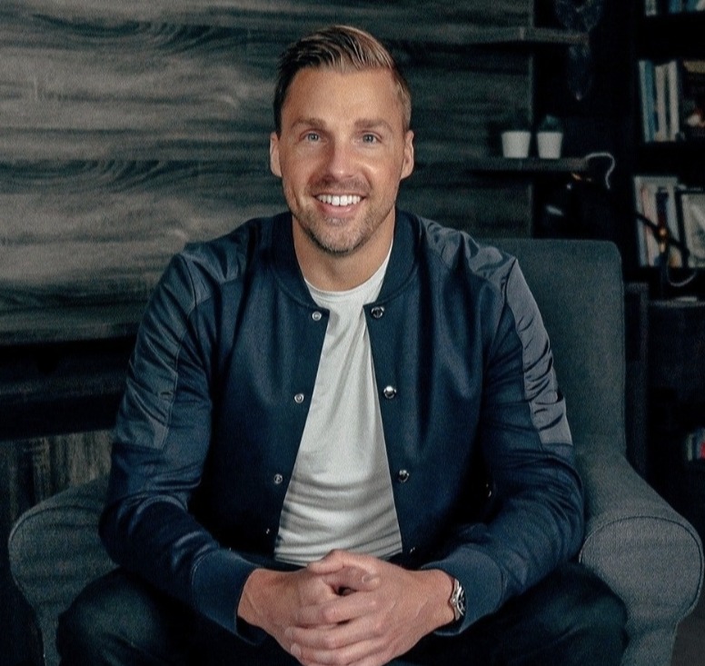 Adam Erhart